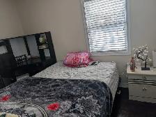 Fully furnishedroom with attached washroom in downtown Brampton - Photo 3