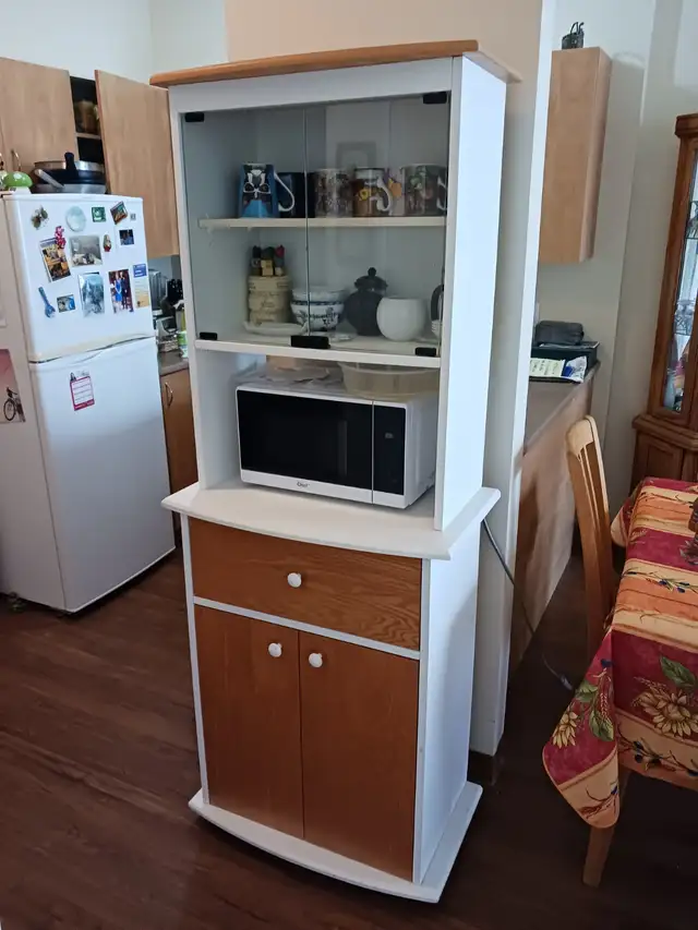 MEUBLES ETAGERE VITRÉ pour CUISINE, SALLE A MANGER ou SALON