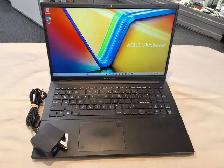 Asus Vivobook GO 15 Ryzen 5 16GB 500GB SSD 15'
