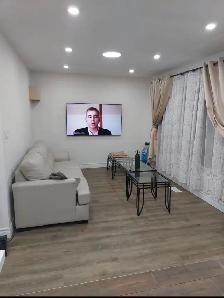 McMaster 10 Min walk