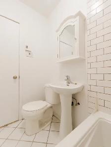 Beau Grand 5 ½, Ville-Marie, à 5 min. pieds du métro Frontenac - Photo 10