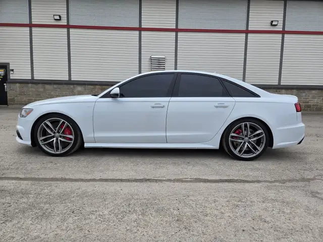 2018 Audi S6 AWD / 450HP / 7 SPEED / PREMIUM PLUS V8T - Photo 4