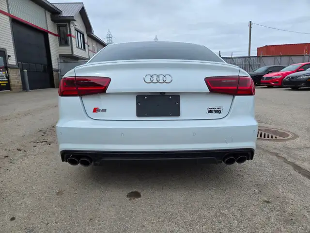 2018 Audi S6 AWD / 450HP / 7 SPEED / PREMIUM PLUS V8T - Photo 8