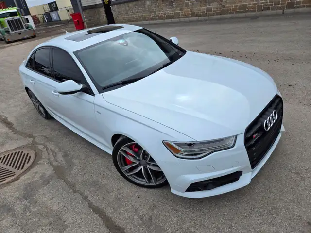 2018 Audi S6 AWD / 450HP / 7 SPEED / PREMIUM PLUS V8T - Photo 13