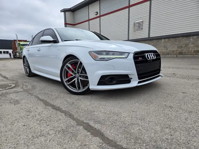2018 Audi S6 AWD / 450HP / 7 SPEED / PREMIUM PLUS V8T - Photo 14