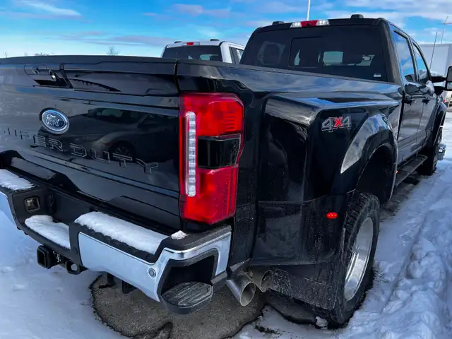 Ford F-450 XLT 2026 - Photo 3