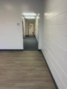 Office/Workshop/Storage for rent - Photo 2