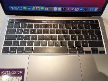 MacBook Pro 2020 13' i5  8GB 256GB - Photo 3