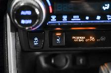 2020 Toyota RAV4 XLE AWD | Mags | Toit | Carplay | Caméra | Fogs - Photo 21