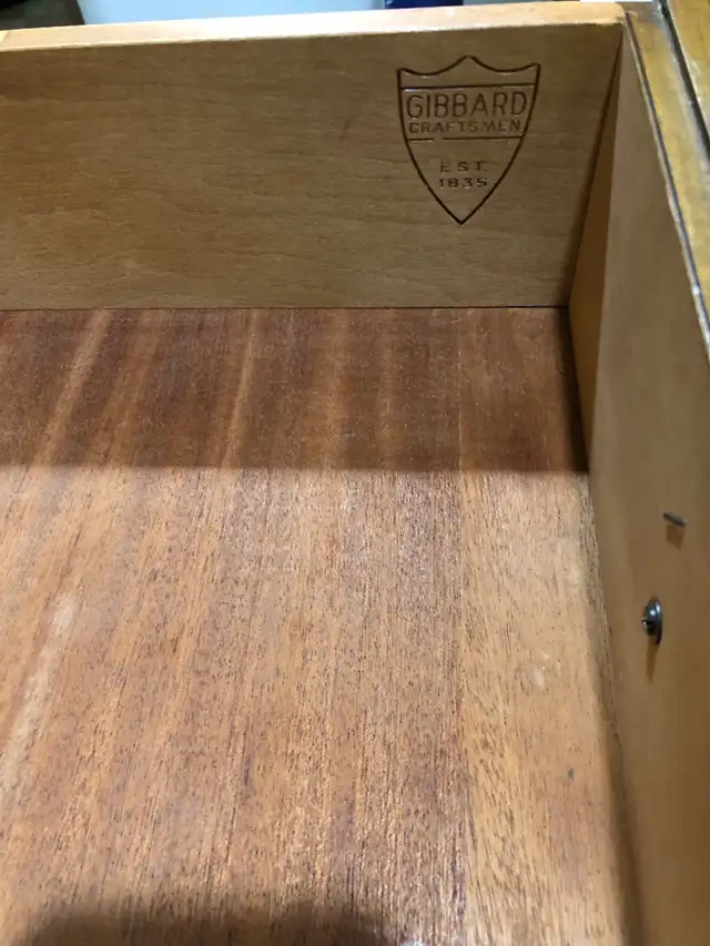 Gubbard Side Table - Photo 8