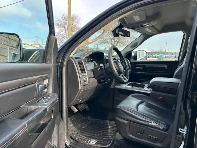 2014 Ram 1500 4WD Crew Cab 149' Sport - Photo 9