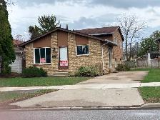 RENT  TO  OWN  HOME  -   WINDSOR