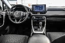 2021 Toyota RAV4 XLE AWD | Toit | Carplay | Fog lights | Mags | - Photo 30