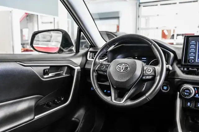 2021 Toyota RAV4 XLE AWD | Toit | Carplay | Fog lights | Mags | - Photo 31
