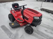 Tracteur a gazon CRAFTMAN 17.5hp 42'' de coupe