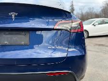 2022 Tesla Model Y Performance AWD - Photo 14