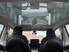 2022 Tesla Model Y Performance AWD - Photo 18