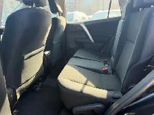 2015 Toyota RAV4 FWD 4dr LE - Photo 9