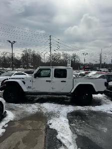 2021 Jeep Gladiator Mojave 4x4 - Photo 6