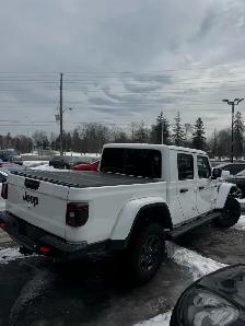 2021 Jeep Gladiator Mojave 4x4 - Photo 13