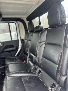 2021 Jeep Gladiator Mojave 4x4 - Photo 17