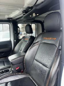 2021 Jeep Gladiator Mojave 4x4 - Photo 19