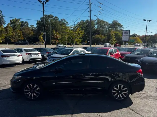 2015 Honda Civic 4dr Auto Touring - Photo 3