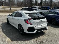 2017 Honda Civic 5dr CVT LX - Photo 7