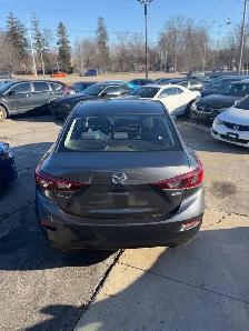 2014 Mazda Mazda3 4dr Sdn GX-SKY - Photo 10