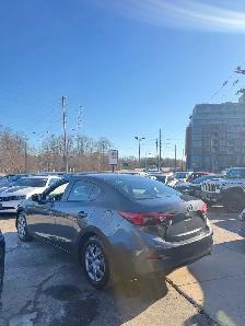 2014 Mazda Mazda3 4dr Sdn GX-SKY - Photo 12