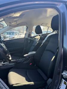 2014 Mazda Mazda3 4dr Sdn GX-SKY - Photo 16