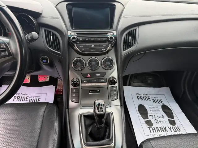 2016 Hyundai Genesis Coupe ACTIVE Low Km Hseat Bcam 1yr warranty - Photo 10