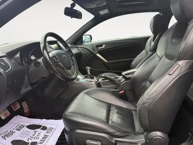 2016 Hyundai Genesis Coupe ACTIVE Low Km Hseat Bcam 1yr warranty - Photo 12