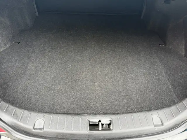 2016 Hyundai Genesis Coupe ACTIVE Low Km Hseat Bcam 1yr warranty - Photo 16