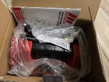 MotoMaster Booster Pack/Jump Starter w Air Compressor – Newinbox - Photo 2