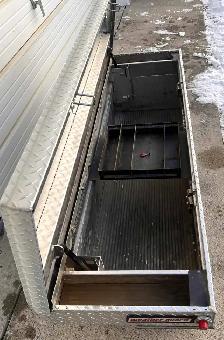 WEATHER GUARD ALUMINUM TRUCK TOOL BOX / CARGO STORAGE - Photo 4