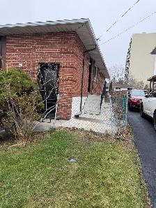 House For Rent - Photo 3