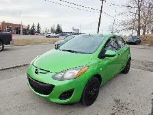 2011 Mazda Mazda2 Manual Fuel Efficient One Owner Car