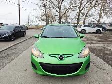 2011 Mazda Mazda2 Manual Fuel Efficient One Owner Car - Photo 2