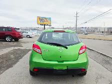 2011 Mazda Mazda2 Manual Fuel Efficient One Owner Car - Photo 5