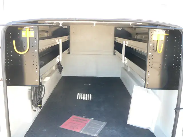 New Spacekap Compak Service Body Fiberglass Slide-In - Photo 6