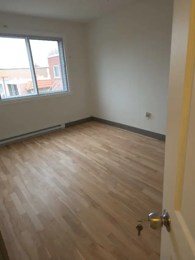 5 1/2 lumineux et chaleureux metro fabre pres de tous - Photo 8