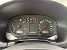 2003 VW golf (low km’s) fresh safety! - Photo 7