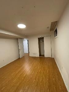 Walkout legal basement - Photo 9