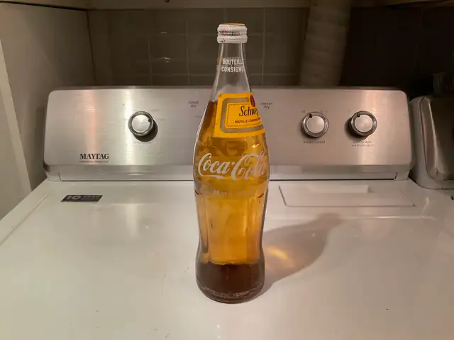 Coca-Cola Bottle 26 oz FACTORY ERROR