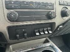 2016 Ford Super Duty F-250 SRW XLT POWER STROKE 6.7 L DIESEL 4WD - Photo 46