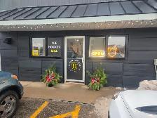 SIDING INSTALLERS WANTED - Photo 9