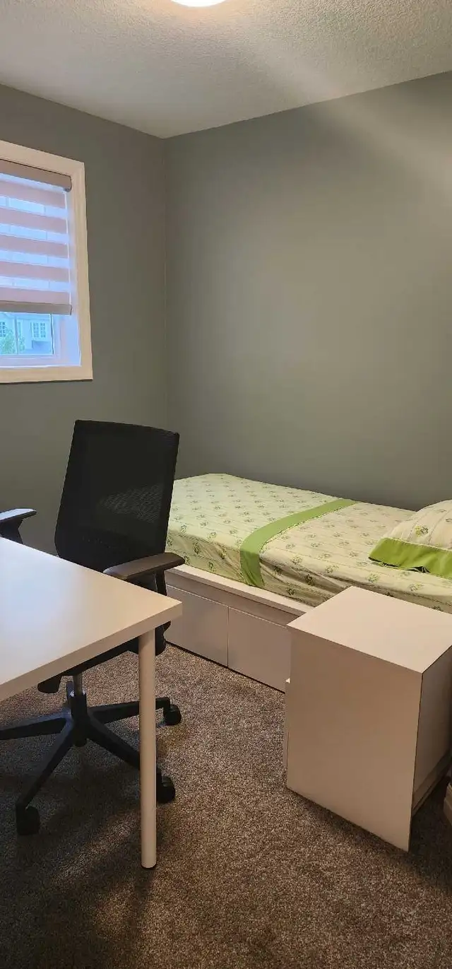 Bedrooms for rent in London Ontario - Photo 3