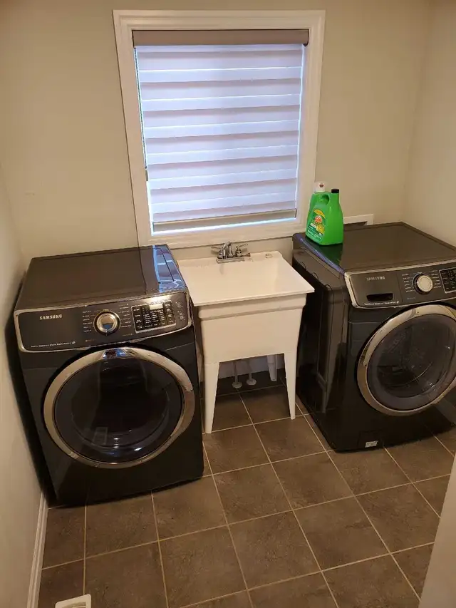 Bedrooms for rent in London Ontario - Photo 6