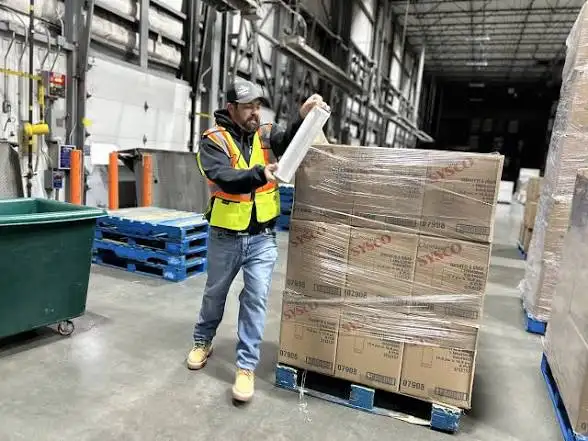 Hiring Lumpers / Unloading Containers - Photo 2